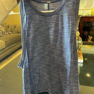 Lulu lemon tank. Brushed looking fabric